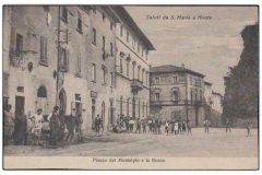 S.-MARIA-A-MONTE-PISA-PIAZZA-DEL-MUNICIPIO-ANIMATA-1930